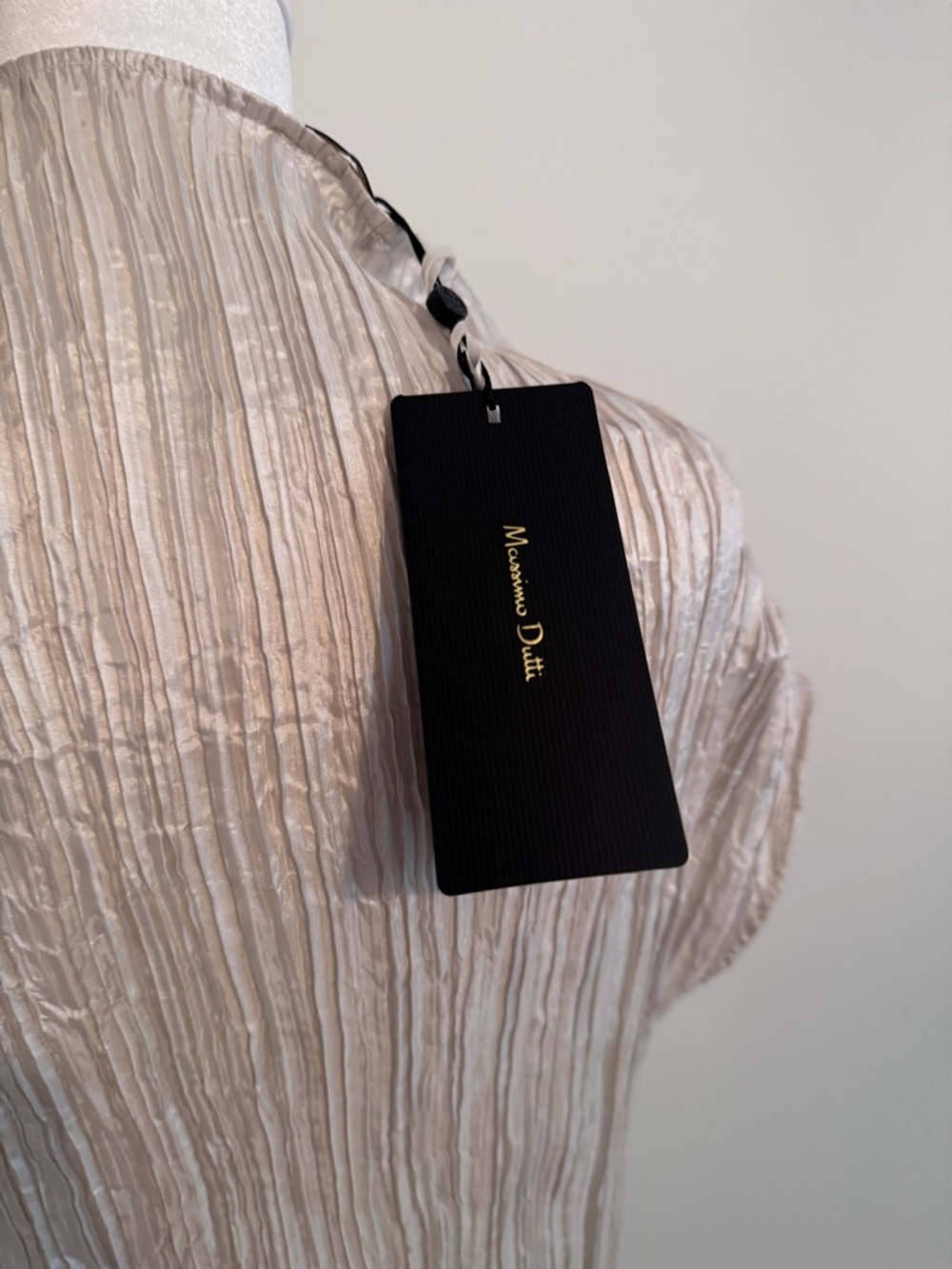 Massimo Dutti Champagne Pleated Blouse - Picture 7 of 8